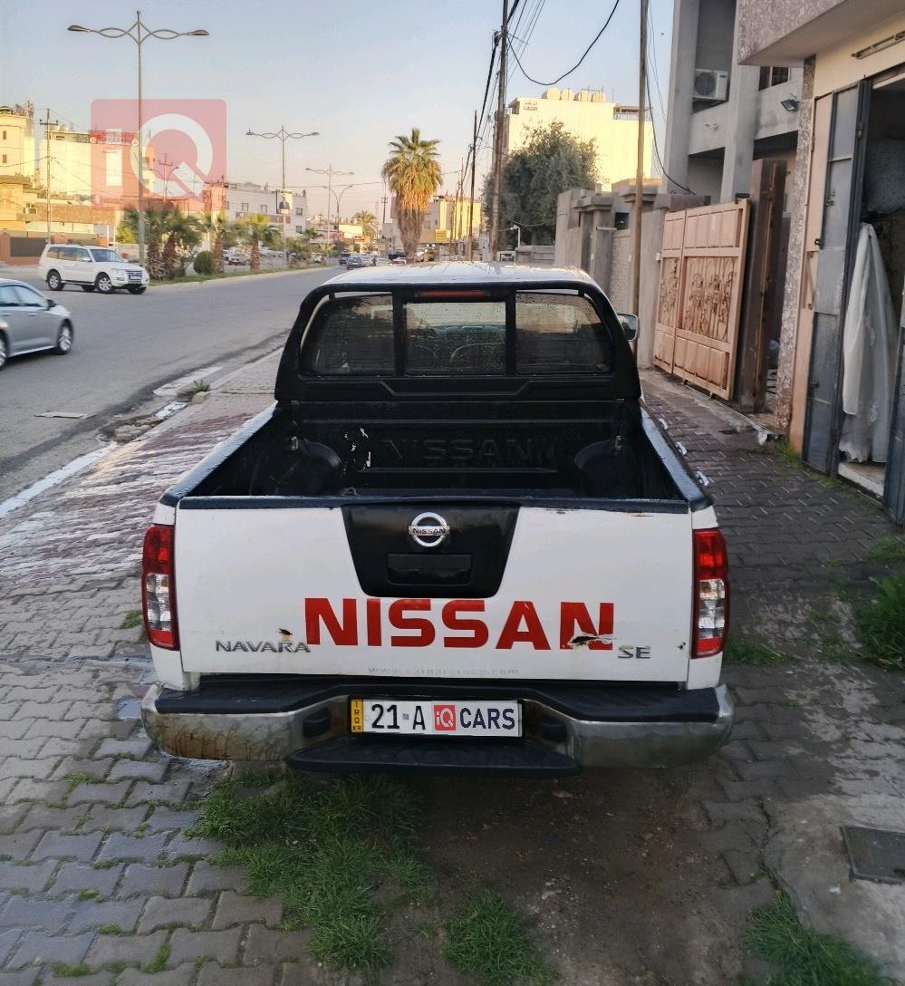 نيسان نافارا